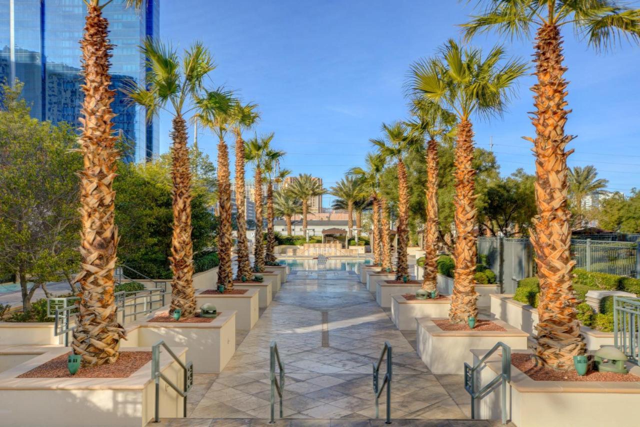 Mgm Signature-27-805 F1 Track & Strip View Balcony Las Vegas Bagian luar foto